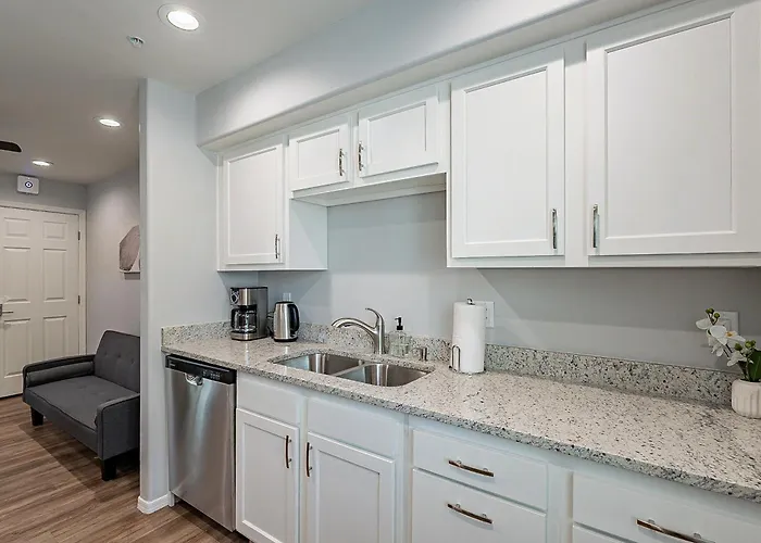 Modern Updated Luxury Triplex Ev Charging Tucson