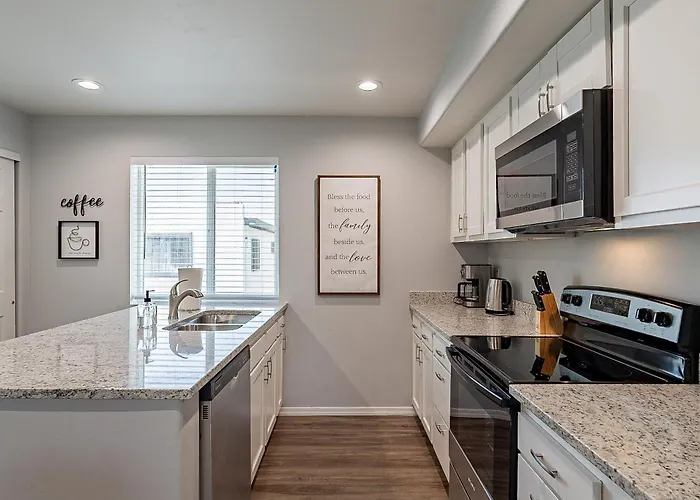 Modern Updated Luxury Triplex Ev Charging Tucson