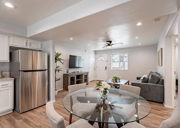 Modern Updated Luxury Triplex Ev Charging Tucson